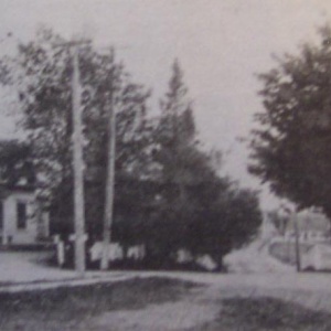 Intersection des rues Notre-Dame et du Père-Chaumonot, en direction ouest